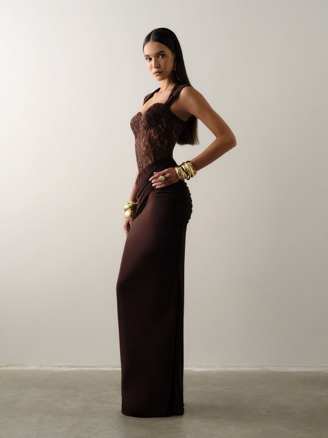 Em Stock | Design vietnamita de nicho, boutique tailandesa, renda sexy, vestido de decote quadrado francês em linha A para damas de honor