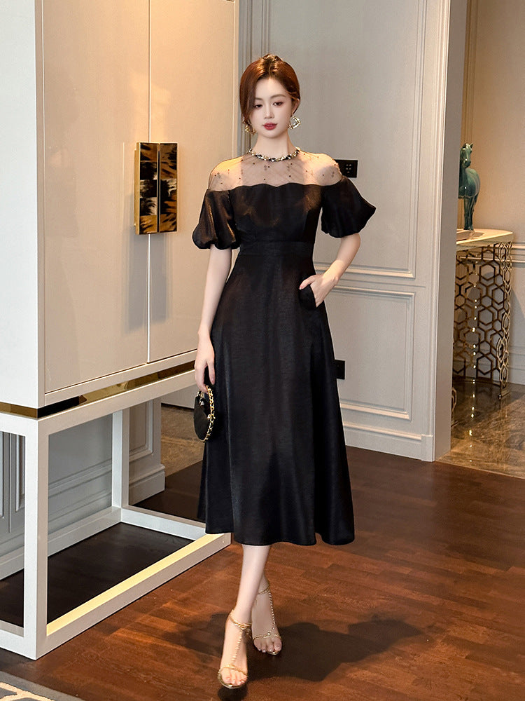 Vestido longo elegante estilo Hepburn 2026 verão nova socialite feminina que aperta a cintura, vestido preto 21348