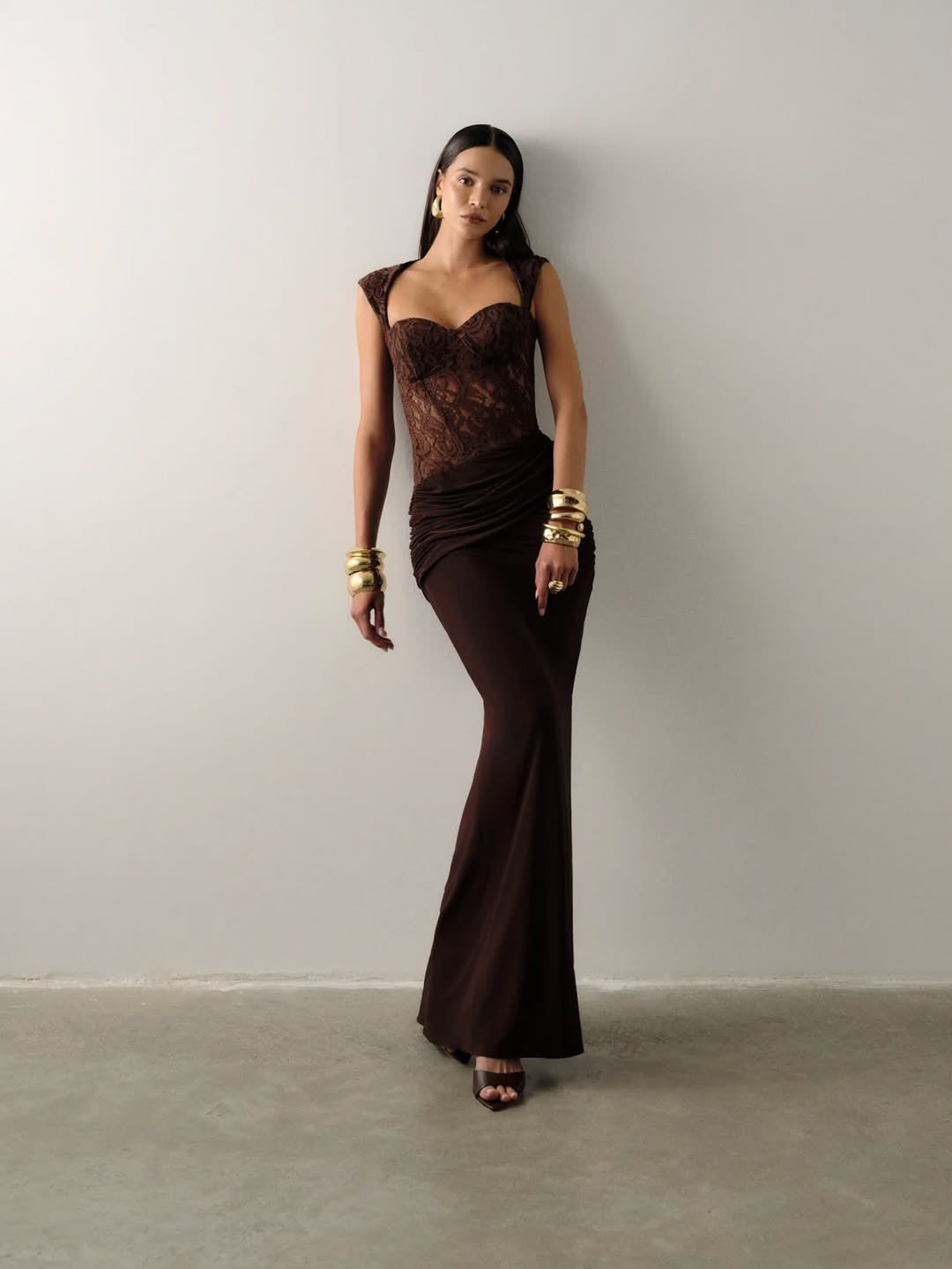 Em Stock | Design vietnamita de nicho, boutique tailandesa, renda sexy, vestido de decote quadrado francês em linha A para damas de honor