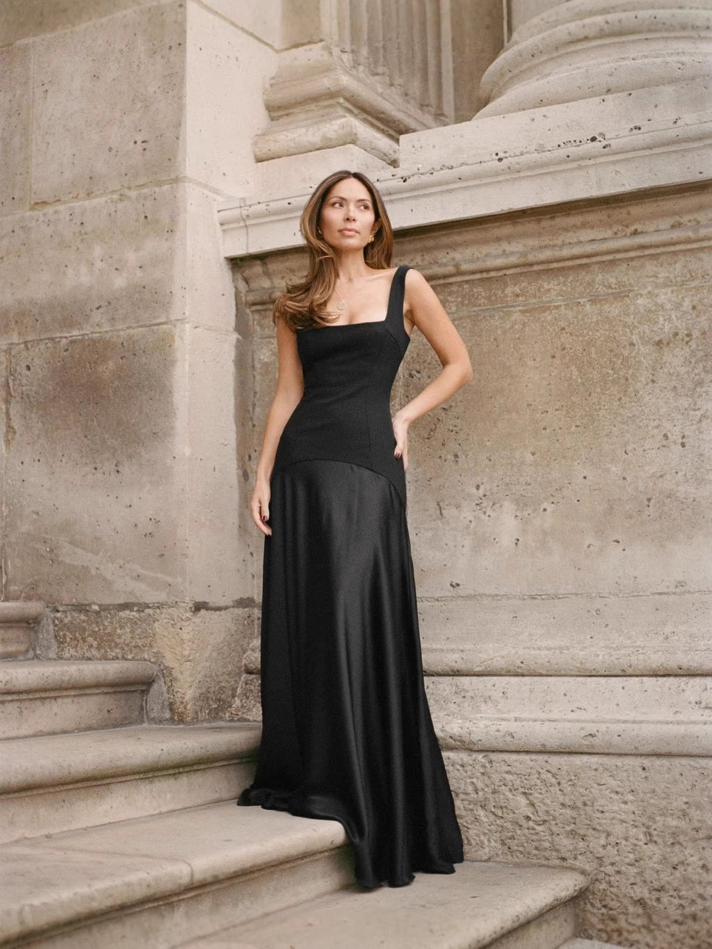 Em Stock | Vestido de Noite Preto, Vestido de Noite Preto, Vestido Longo Novo Vestido Maxi Europeu e Americano sem Mangas com Alças Finas