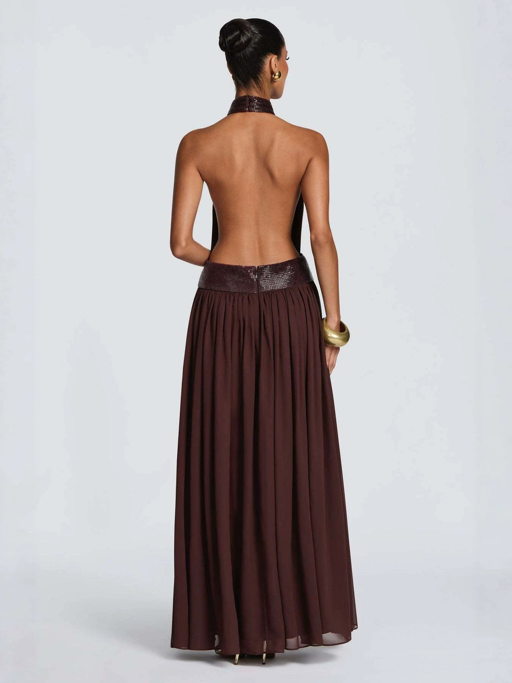 2026 Vestido de vestido feminino transfronteiriço 2026, de cor sólida, sexy, sem costas, sem mangas plissado, com grande fenda