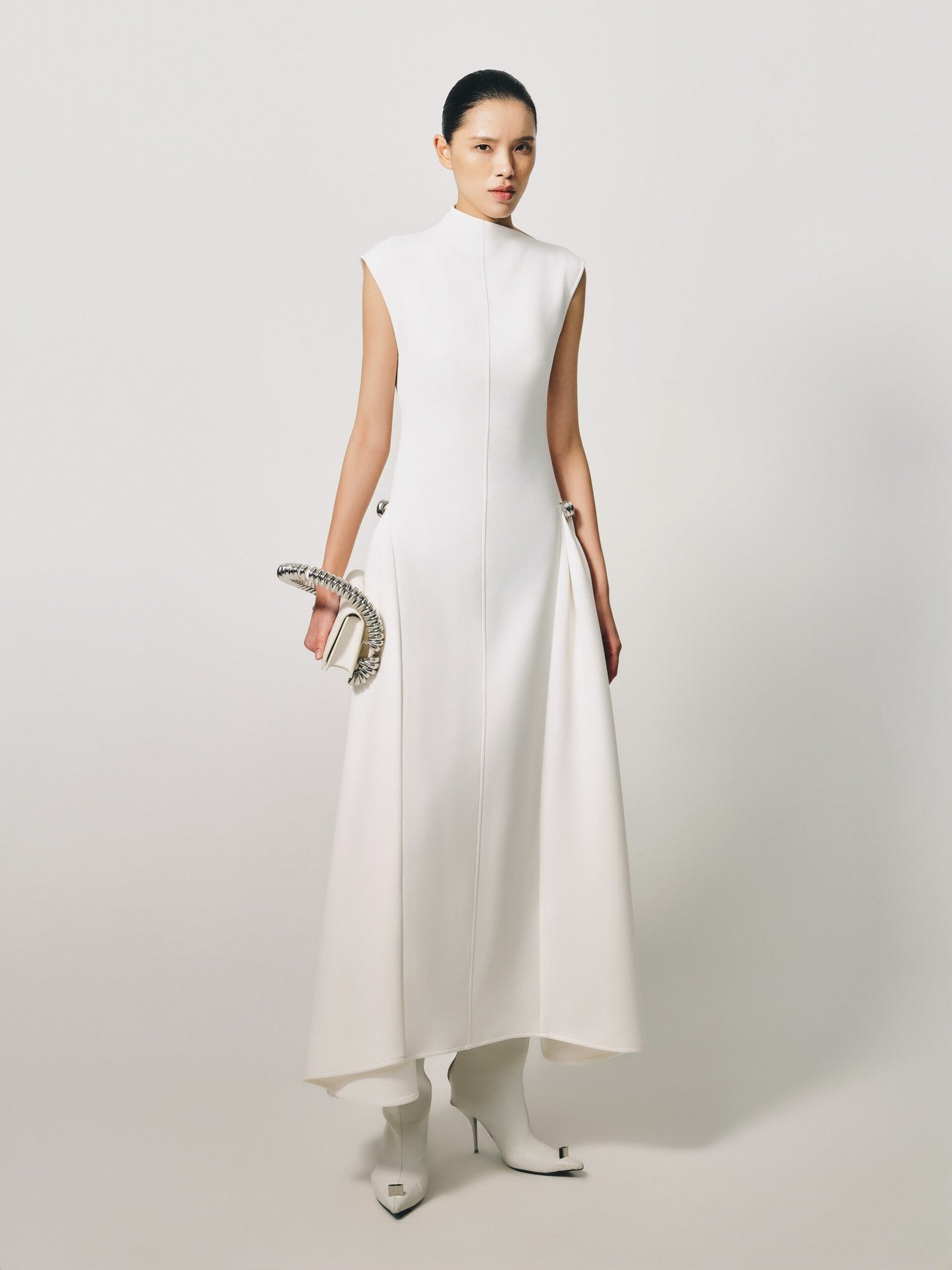 Em Stock | Vestido Feminino de Verão Europeu e Americano Transfronteiriço, Vestido Comprido Irregular Simples, de cor sólida, sem mangas que aperta a cintura