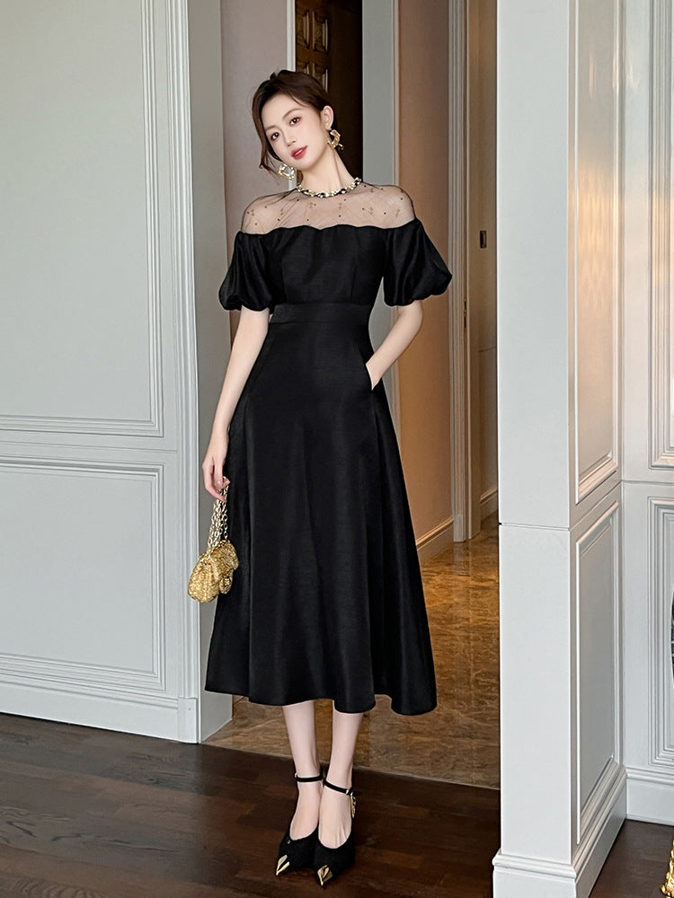Vestido longo elegante estilo Hepburn 2026 verão nova socialite feminina que aperta a cintura, vestido preto 21348
