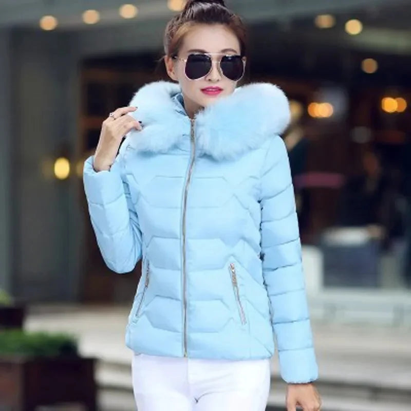 2025 New Women's Winter Jacket Warm Cotton Padded Coat Thin Light Parkas Overcoat Female Short Fur Collar Hooded Outerwear